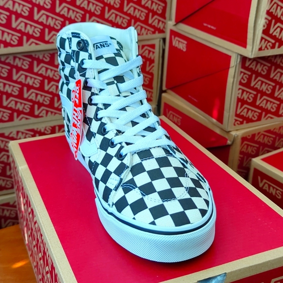 NEW Vans Filmore Hi Checkerboard Black/ Marshmallow- Multi Sizes - Picture 2 of 16
